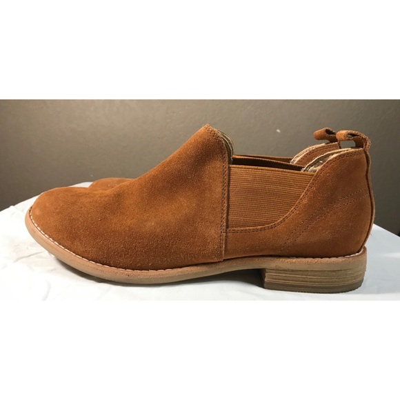 clark suede booties
